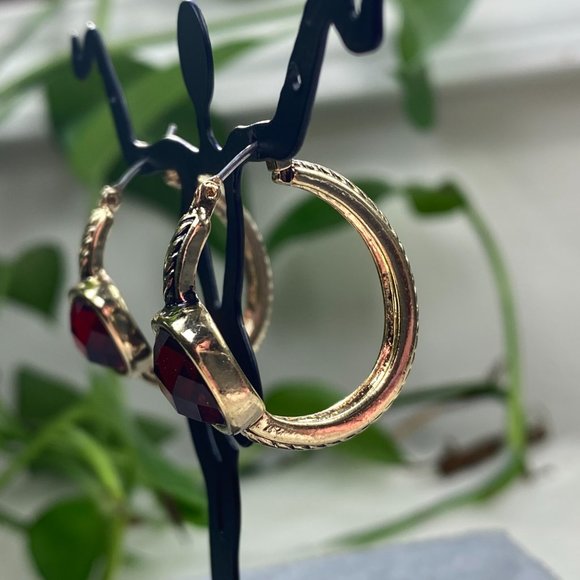 Vintage Jewelry Vintage Napier Gold Tone Red Rhinestone Hoop